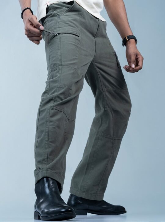 Retrox Baggy Fit Zip Pocket Cargo Olive Edition